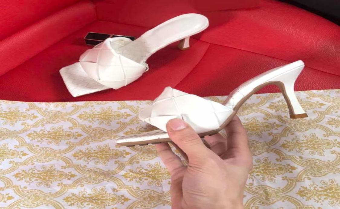unicorn slipper Gold Rivet Sandals Luxury Designers Women Slippers Flat Heel Sliders Calfskin Allmatch Stylist Shoes 65cm High H4267933, Chocolate
unicorn slipper Gold Rivet Sandals Luxury Designers Women Slippers Flat Heel Sliders Calfskin Allmatch Stylist Shoes 65cm High H4267933, Chocolate