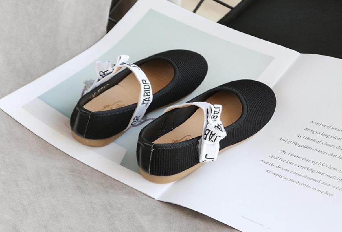 Girl Princess Shoes Girls Bow Flat baby Children Casual cute kids Outdoorshoes Fashion Style Soft Sole StudentShoes8402503, Multi-color
Girl Princess Shoes Girls Bow Flat baby Children Casual cute kids Outdoorshoes Fashion Style Soft Sole StudentShoes8402503, Multi-color