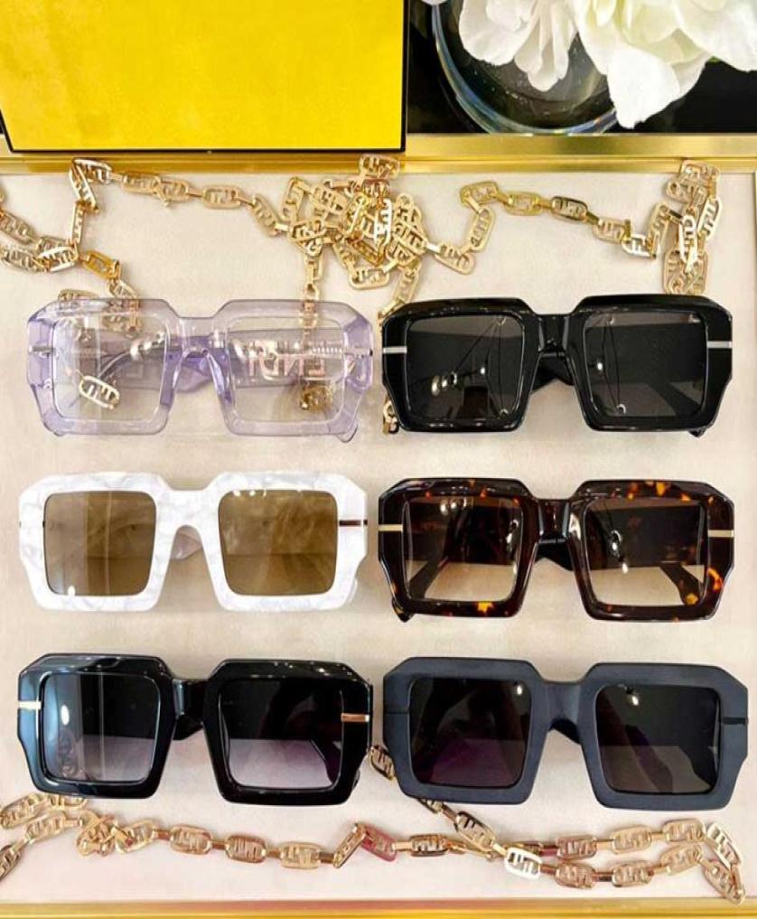 Men Model Sunglasses Mens Square Frame Fashion Designer Glasses 40045 UV400 with Chain Original Box Size 51251459235772
Men Model Sunglasses Mens Square Frame Fashion Designer Glasses 40045 UV400 with Chain Original Box Size 51251459235772