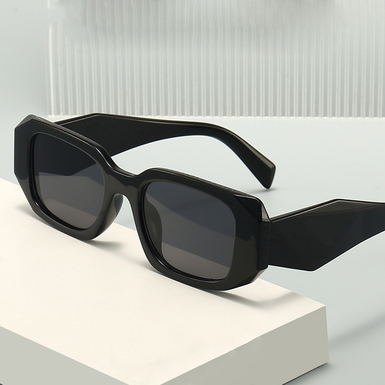 Designer Classic Sunglasses Seabeach Sun glass Adumbral Holidays Women Men Goggle 6 Option Eyeglasses
Designer Classic Sunglasses Seabeach Sun glass Adumbral Holidays Women Men Goggle 6 Option Eyeglasses