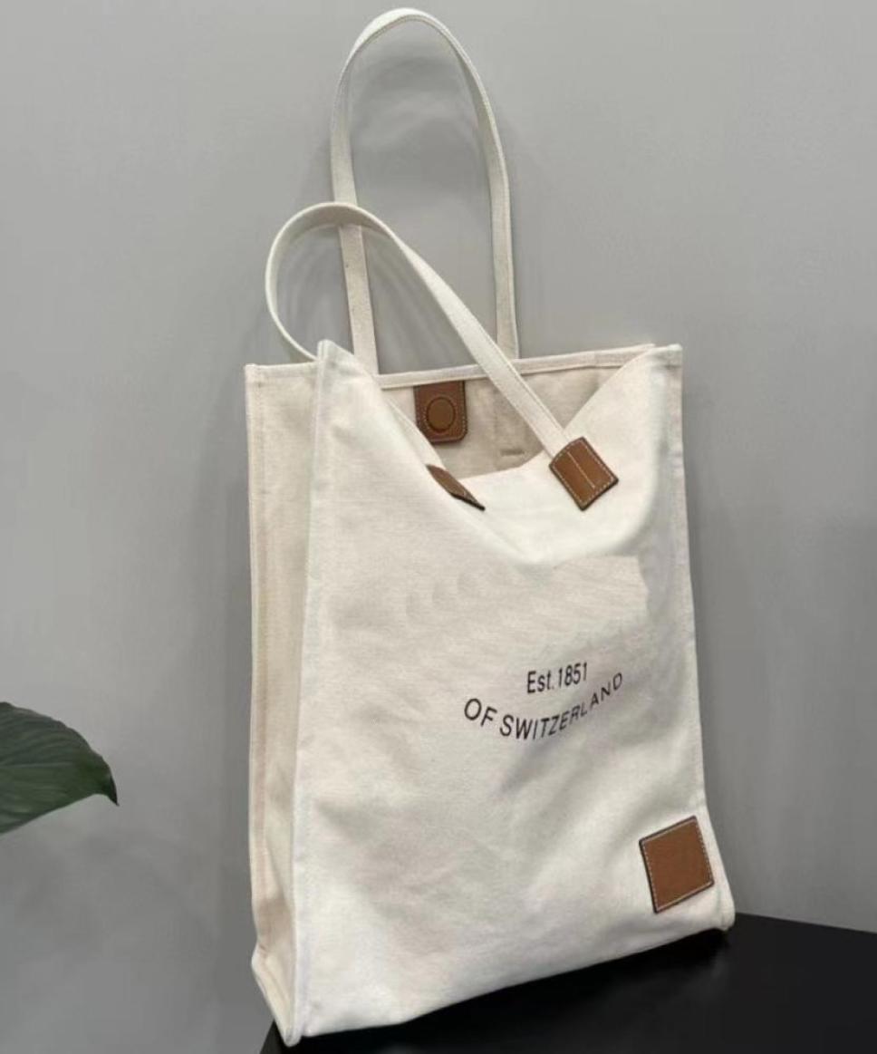 Women039s bag MEN shopping BALLLY Beige canvas Tote EST 1851 OF SWITZERLAND Highest quality shoulde singlesided handbag3501575, Blue
Women039s bag MEN shopping BALLLY Beige canvas Tote EST 1851 OF SWITZERLAND Highest quality shoulde singlesided handbag3501575, Blue