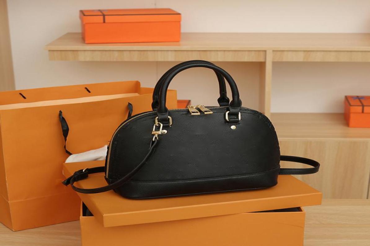 brand designer handbags Women Shoulder Bags Chain Messenger Handbags Shell Wallet Purse Cosmetic Crossbody Fashion Tote Top Qualit9889549, Sky blue
brand designer handbags Women Shoulder Bags Chain Messenger Handbags Shell Wallet Purse Cosmetic Crossbody Fashion Tote Top Qualit9889549, Sky blue