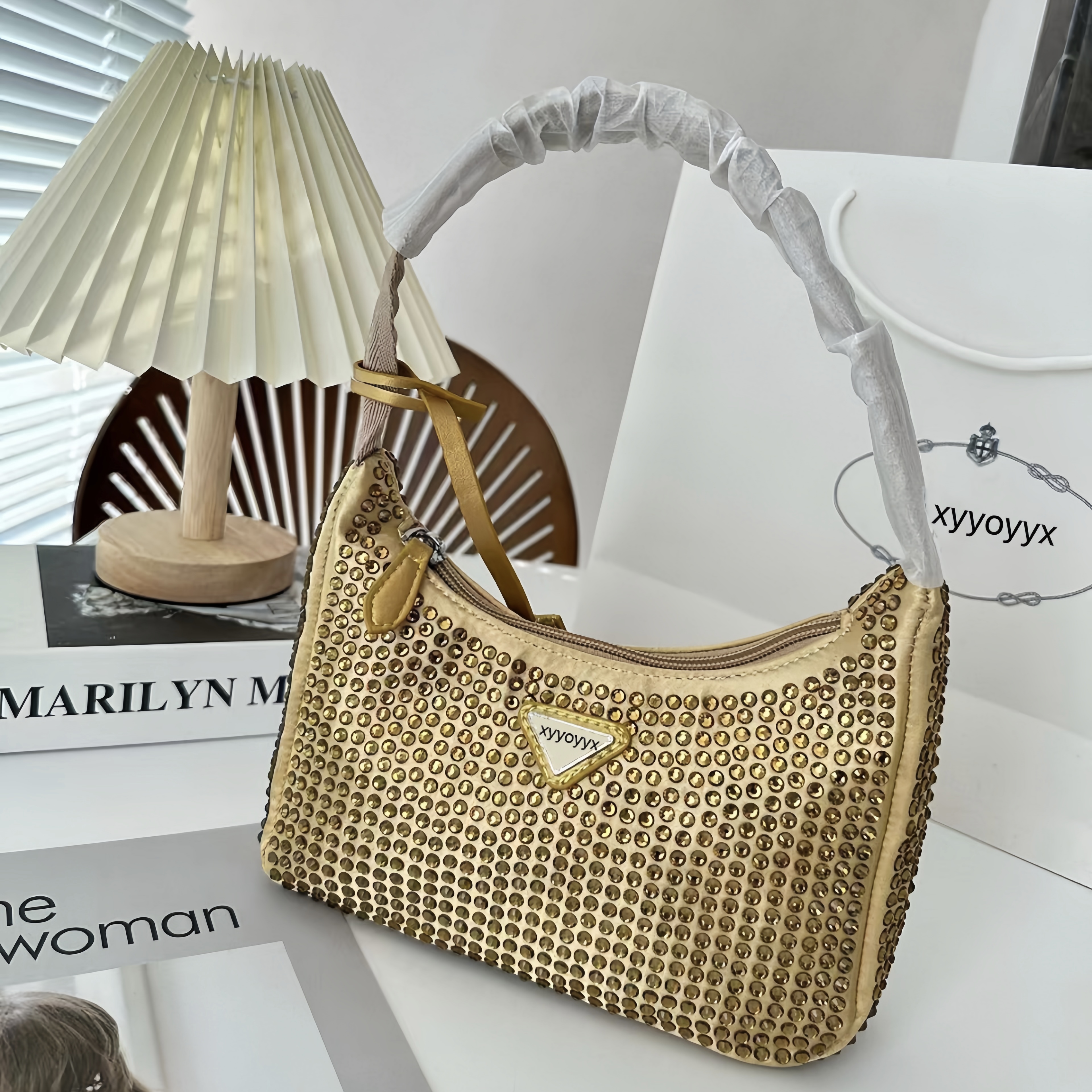 luxurys handbags designer tote bag artsy designer bag handbag high quality Dot Artwork Genuine Leather Diamond Beads shoulder bags designer women bag, 08
luxurys handbags designer tote bag artsy designer bag handbag high quality Dot Artwork Genuine Leather Diamond Beads shoulder bags designer women bag, 08