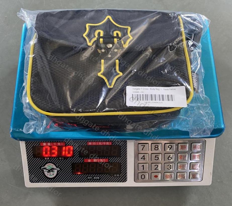 Men Trapstar bag designer design brandname bags fashion oblique cross mens and women couples cross letter trend messenger yellow 6299716, Black
Men Trapstar bag designer design brandname bags fashion oblique cross mens and women couples cross letter trend messenger yellow 6299716, Black