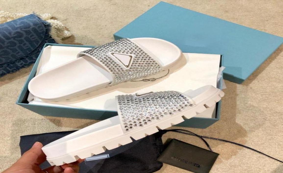 2021 women slippers slides sandals fashion summer ladies pearl upper slipper top designer woman flat shoes with box3536822, Red
2021 women slippers slides sandals fashion summer ladies pearl upper slipper top designer woman flat shoes with box3536822, Red
