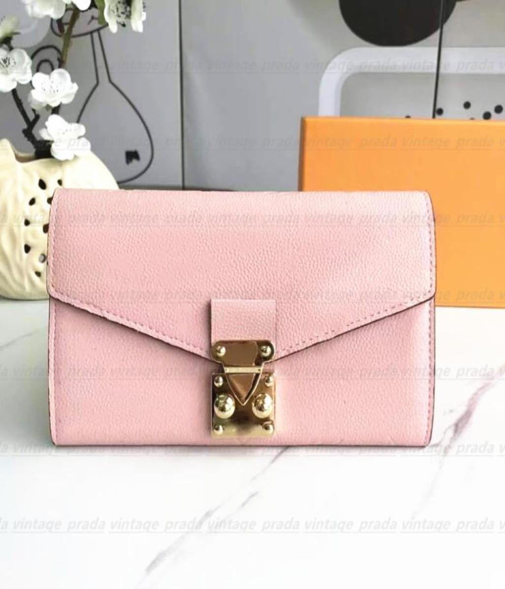 Top quality Genuine Leather Holder Wallets Embossing Luxurys Designers Wallet handbag Men Women039s CARD Holders Black Lambskin5183604, Blue
Top quality Genuine Leather Holder Wallets Embossing Luxurys Designers Wallet handbag Men Women039s CARD Holders Black Lambskin5183604, Blue