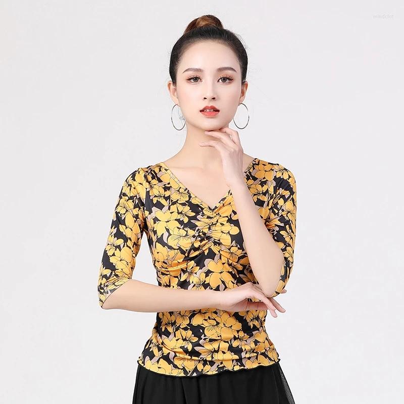 Stage Wear Latin Dance Tops Female Adult V-neck Modern Summer Mid-sleeve Professional Competition Dancing Clothes Practice Clothing, Yellow
Stage Wear Latin Dance Tops Female Adult V-neck Modern Summer Mid-sleeve Professional Competition Dancing Clothes Practice Clothing, Yellow