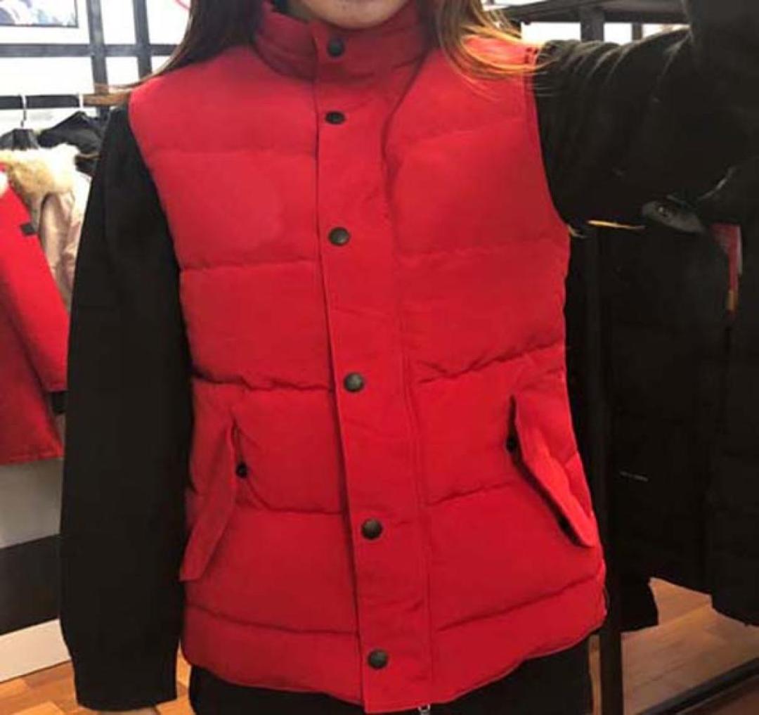 Fashion Winter Down Vest Women Classic Designer Warm Coat Outerwear Womens Outdoor Windproof Sleeveless Clothes for Ladies Size XS7925516, Black
Fashion Winter Down Vest Women Classic Designer Warm Coat Outerwear Womens Outdoor Windproof Sleeveless Clothes for Ladies Size XS7925516, Black