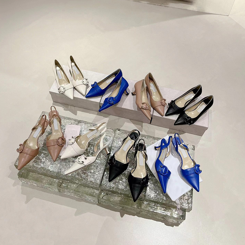 Classic designer high heels Luxury brand women's dress Shoes Sandal Strap buckle decorative logo Heel Tech fabric Sandal strap box
Classic designer high heels Luxury brand women's dress Shoes Sandal Strap buckle decorative logo Heel Tech fabric Sandal strap box