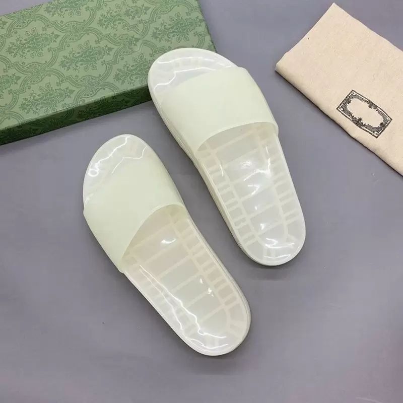 2023 Brand Men Women Luminous Slippers Designer Transparent Couples Sandals Night Fluorescent Slipper Summer Rubber Sole Multicolor Slides, 10
2023 Brand Men Women Luminous Slippers Designer Transparent Couples Sandals Night Fluorescent Slipper Summer Rubber Sole Multicolor Slides, 10