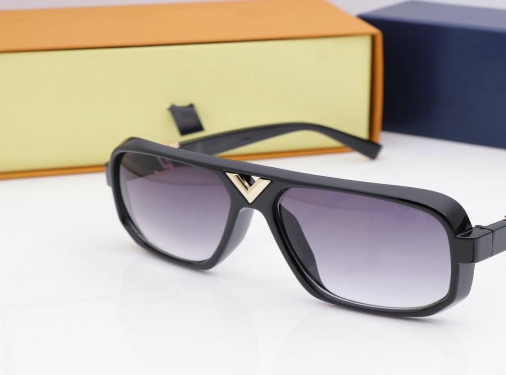 Luxury MILLIONAIRE 0994S Sunglasses full frame Vintage designer sunglasses for men Shiny Gold sell Gold plated Top4269790
Luxury MILLIONAIRE 0994S Sunglasses full frame Vintage designer sunglasses for men Shiny Gold sell Gold plated Top4269790