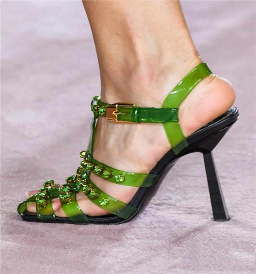 2021 women lady ladies leather Stiletto high heel Sandals Dress shoes diamond Pumps sandals solid buckle Narrow Band Patchwork tra9601120, Red
2021 women lady ladies leather Stiletto high heel Sandals Dress shoes diamond Pumps sandals solid buckle Narrow Band Patchwork tra9601120, Red