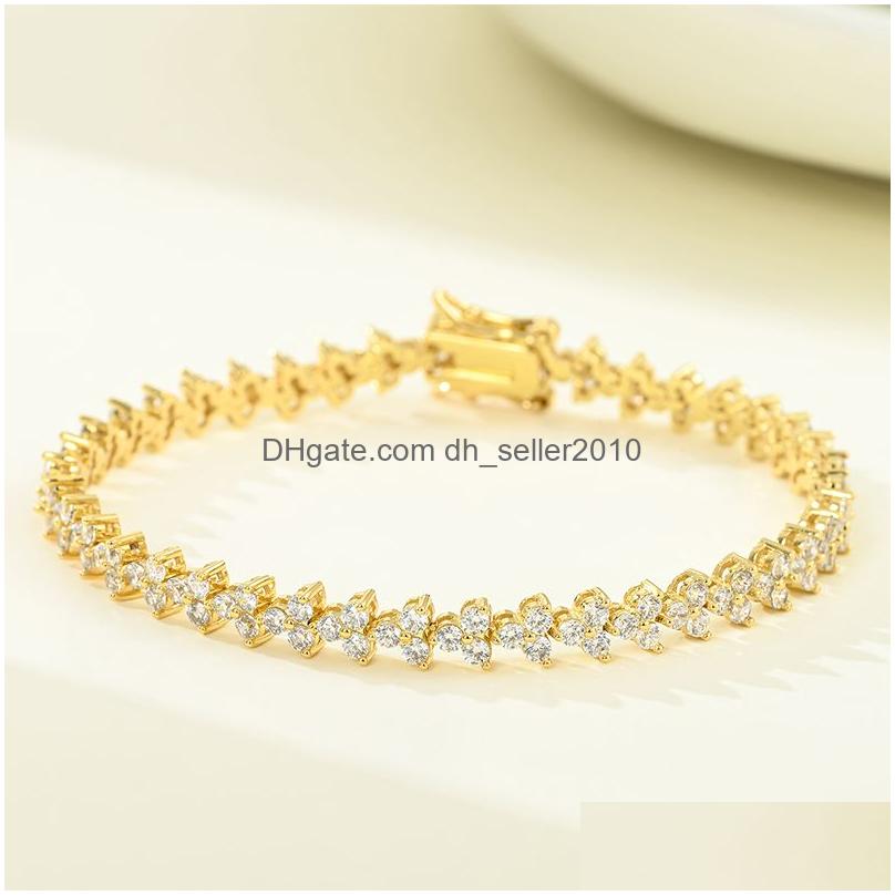 Chain Link Bracelets 18K Gold Plated Hip Hop Jewelry Geometric Crystal Sparkling Cubic Zircon Tennis Bracelet Drop Delivery Dhtfb
Chain Link Bracelets 18K Gold Plated Hip Hop Jewelry Geometric Crystal Sparkling Cubic Zircon Tennis Bracelet Drop Delivery Dhtfb