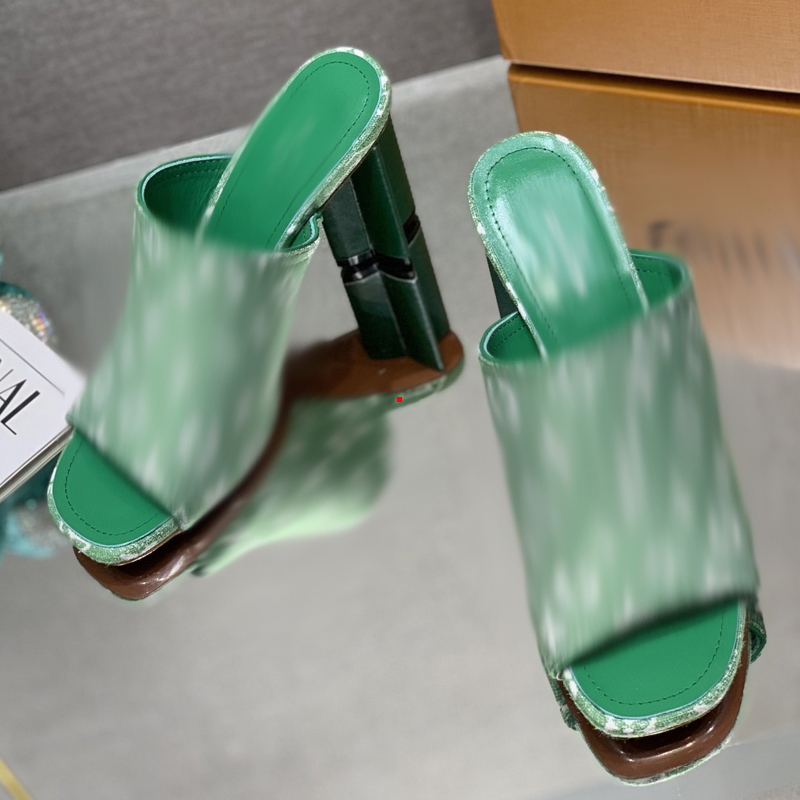 2023 Fashion Leather Slippers Printed Plush Cotton Slipper Women Indoor House Shoes Flat Cozy Home Slippers Summer Flip Flops leather ladies sandals size us 4.5-8.5 -297, Picture color
2023 Fashion Leather Slippers Printed Plush Cotton Slipper Women Indoor House Shoes Flat Cozy Home Slippers Summer Flip Flops leather ladies sandals size us 4.5-8.5 -297, Picture color