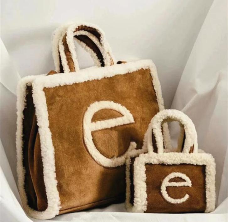 Latest Designer Lambswool large Shopping Bag fluff Luxury weekend handbag Womens mens joint name velour villus Unisex teddy Should8727366, Blue
Latest Designer Lambswool large Shopping Bag fluff Luxury weekend handbag Womens mens joint name velour villus Unisex teddy Should8727366, Blue