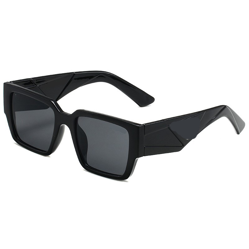 New fashion sunglasses sunglasses large frame women's sun protection UV protection men's glasses wholesale
New fashion sunglasses sunglasses large frame women's sun protection UV protection men's glasses wholesale
