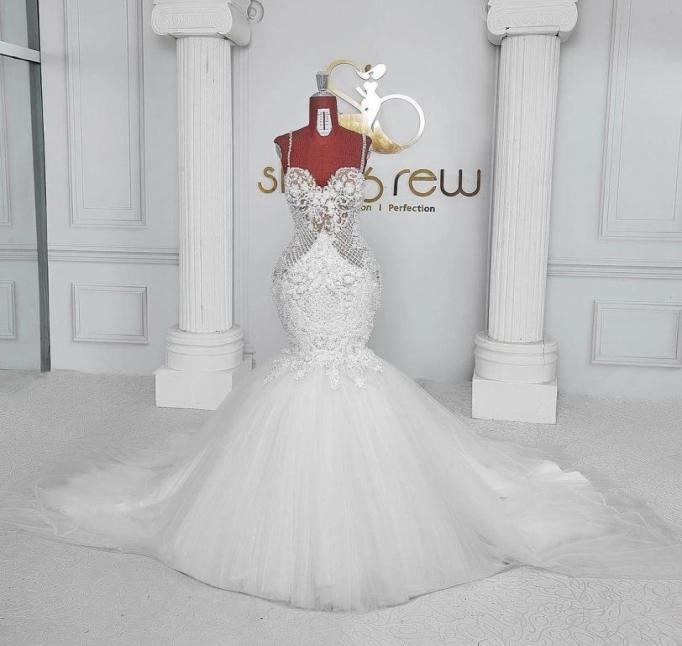 Luxury Crystal Mermaid Wedding Dress With Spaghetti Straps Sequins Summer Sweep Train Sexy Backless Bridal Dresses Custom Made Ves1078603, Black & white
Luxury Crystal Mermaid Wedding Dress With Spaghetti Straps Sequins Summer Sweep Train Sexy Backless Bridal Dresses Custom Made Ves1078603, Black & white