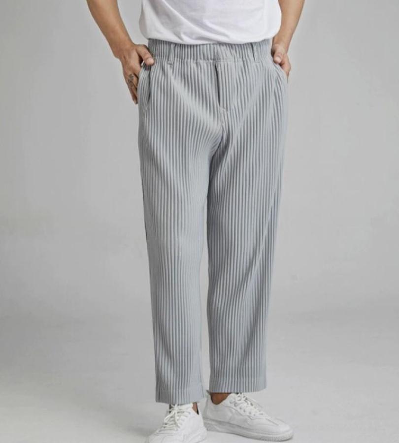 Solid Color Pleated HOMME PLISSE Sweatpants Men Women Joggers Drawstring Trousers Sweat Pants Men039s9058636, Black
Solid Color Pleated HOMME PLISSE Sweatpants Men Women Joggers Drawstring Trousers Sweat Pants Men039s9058636, Black