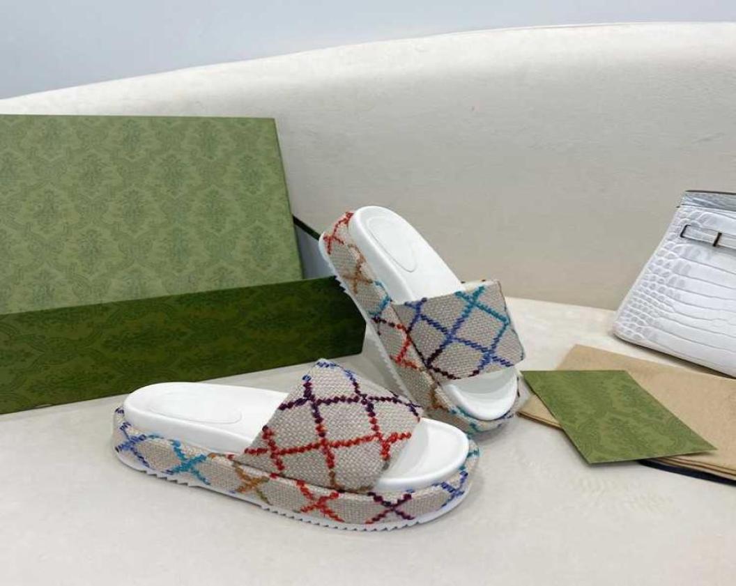 2022 new color womens platform sandals mid heel slippers fashion 55mm canvas slides with box and dust bags8423909, Brick red
2022 new color womens platform sandals mid heel slippers fashion 55mm canvas slides with box and dust bags8423909, Brick red