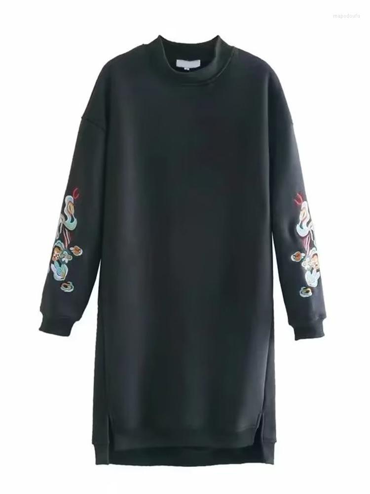 Casual Dresses YENKYE Women Embroidery Long Sleeve Sweatshirt Dress Vintage Half High Neck Female Winter Short, Black
Casual Dresses YENKYE Women Embroidery Long Sleeve Sweatshirt Dress Vintage Half High Neck Female Winter Short, Black