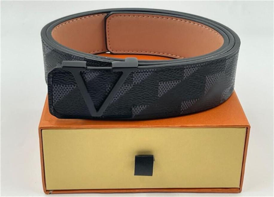 Mens Designer Belts for men women Genuine Leather ladies jeans belt pin buckle casual strap whole cinturones AAA2002700, Black
Mens Designer Belts for men women Genuine Leather ladies jeans belt pin buckle casual strap whole cinturones AAA2002700, Black