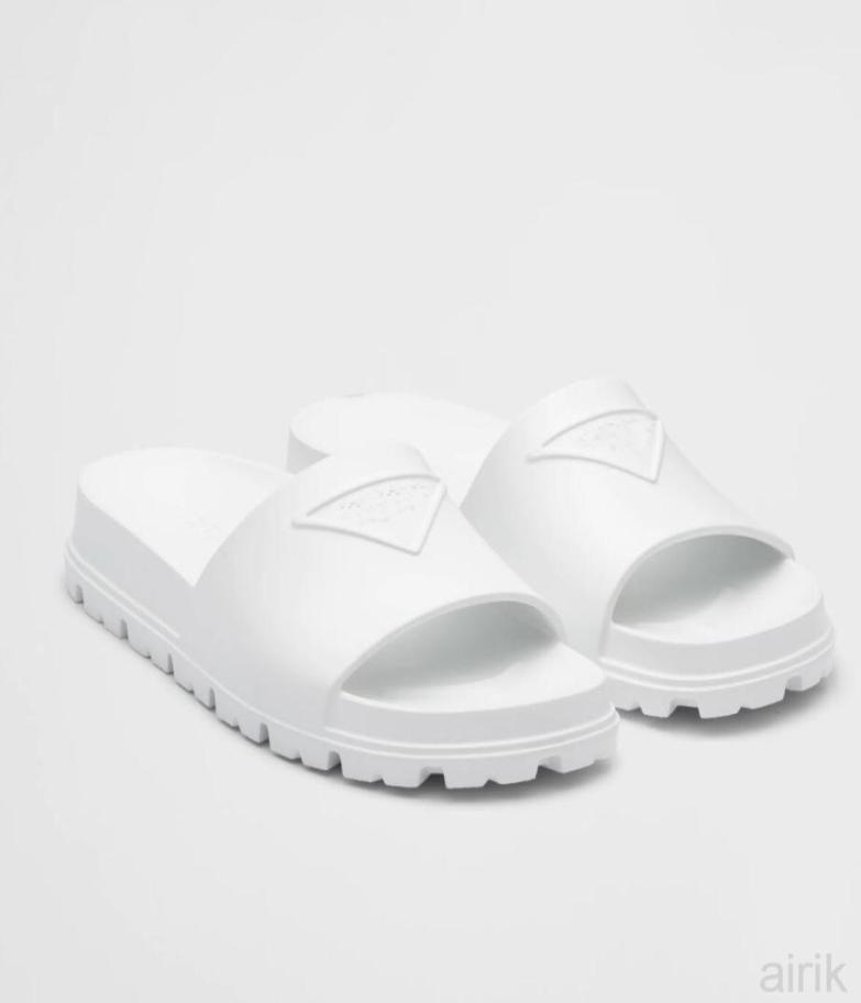Summer Casual Streetwear Sandals Shoes Embossed Triangle Rubber Slides Women Men Lightweight Slip On Beach Slippers Comfort Walkin3100921, Nude
Summer Casual Streetwear Sandals Shoes Embossed Triangle Rubber Slides Women Men Lightweight Slip On Beach Slippers Comfort Walkin3100921, Nude