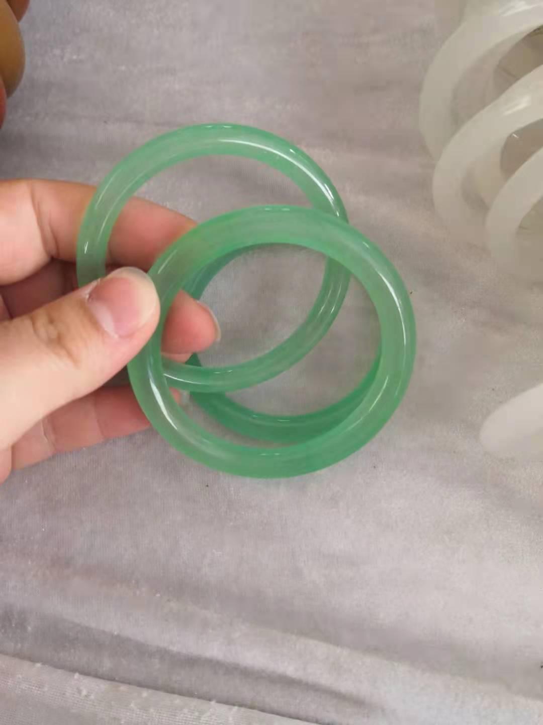 Bangle jewelry natural Dongling jadeite green bracelet elegant princess bracelet gift for friend jade jewelry women bangle bangles
Bangle jewelry natural Dongling jadeite green bracelet elegant princess bracelet gift for friend jade jewelry women bangle bangles
