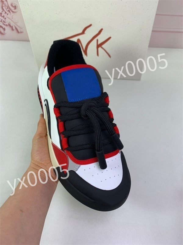 New Hot Luxury Designer flat sneaker trainer casual shoes leather white letter overlays fashion platform men womens low sneakers, 01
New Hot Luxury Designer flat sneaker trainer casual shoes leather white letter overlays fashion platform men womens low sneakers, 01