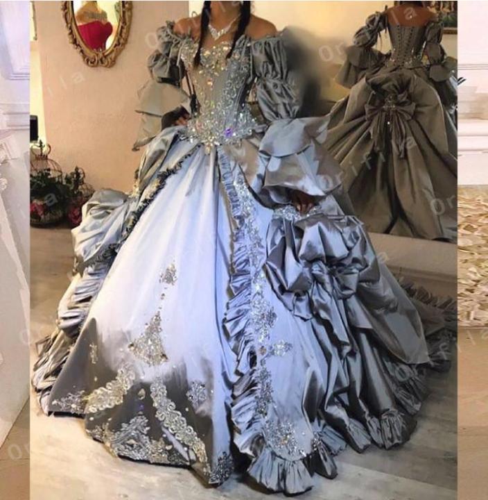Fantasy Princess Gothic Quinceanera Dresses with Long Sleeves Off the Shoulder Lace Hallowmas Prom Party Gown vestidos de 15 ano6042629, Gold
Fantasy Princess Gothic Quinceanera Dresses with Long Sleeves Off the Shoulder Lace Hallowmas Prom Party Gown vestidos de 15 ano6042629, Gold