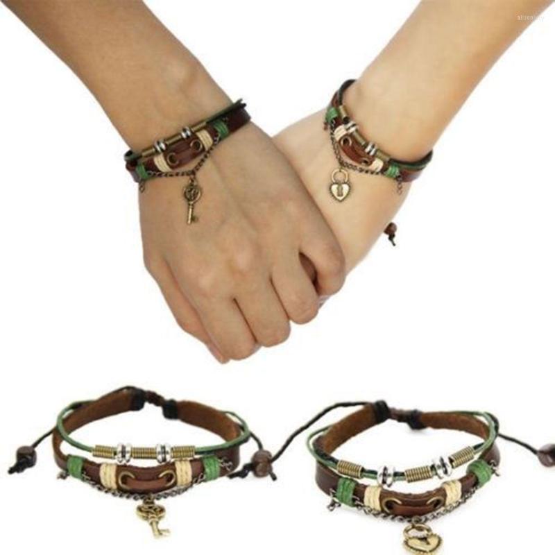 Charm Bracelets 2Pcs His & Hers Lovers Key Braclet Bangles Lock And Couples Leather Bracelet Friendship Man Women 2023
Charm Bracelets 2Pcs His & Hers Lovers Key Braclet Bangles Lock And Couples Leather Bracelet Friendship Man Women 2023
