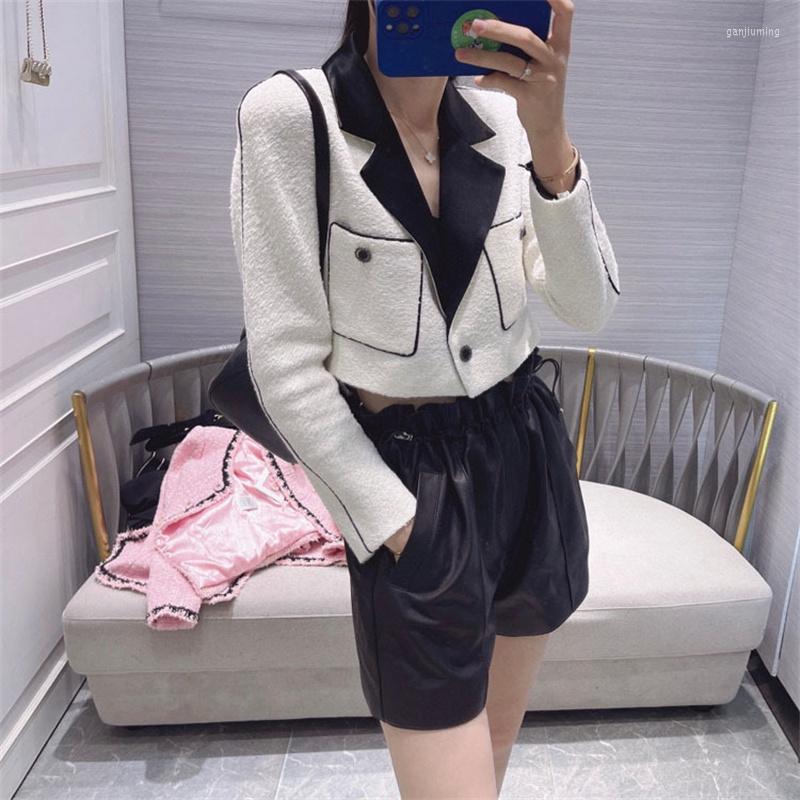Women' Jackets 2023 Fashion Fall Winter Womens Full Sleeve Button Pockets Jacket Tweed Casual Black White Spliced Short Blazer Outerwear
Women' Jackets 2023 Fashion Fall Winter Womens Full Sleeve Button Pockets Jacket Tweed Casual Black White Spliced Short Blazer Outerwear