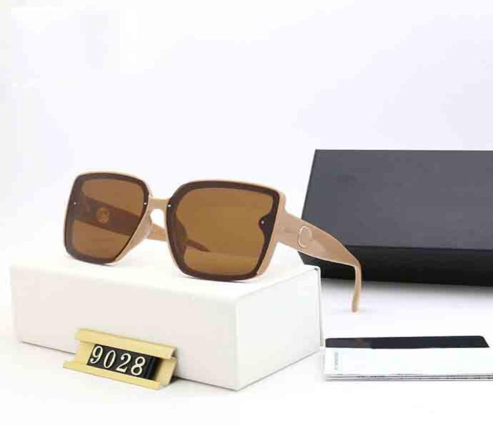 New Top Quality Men039s Sunglasses Women039s 9028 Sunglasses Fashion Style Protect Eyes Send7529904
New Top Quality Men039s Sunglasses Women039s 9028 Sunglasses Fashion Style Protect Eyes Send7529904