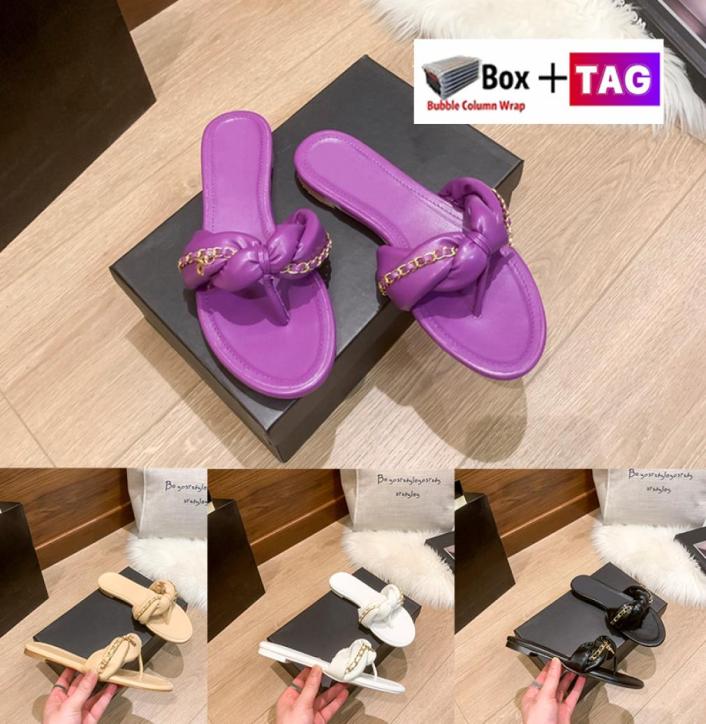 Beach Sandals famous Designer women Flip Flops Sandal Lambskin Chain embellished Slide Flat Slippers rubber slides ladies leather 7402824, Grey
Beach Sandals famous Designer women Flip Flops Sandal Lambskin Chain embellished Slide Flat Slippers rubber slides ladies leather 7402824, Grey
