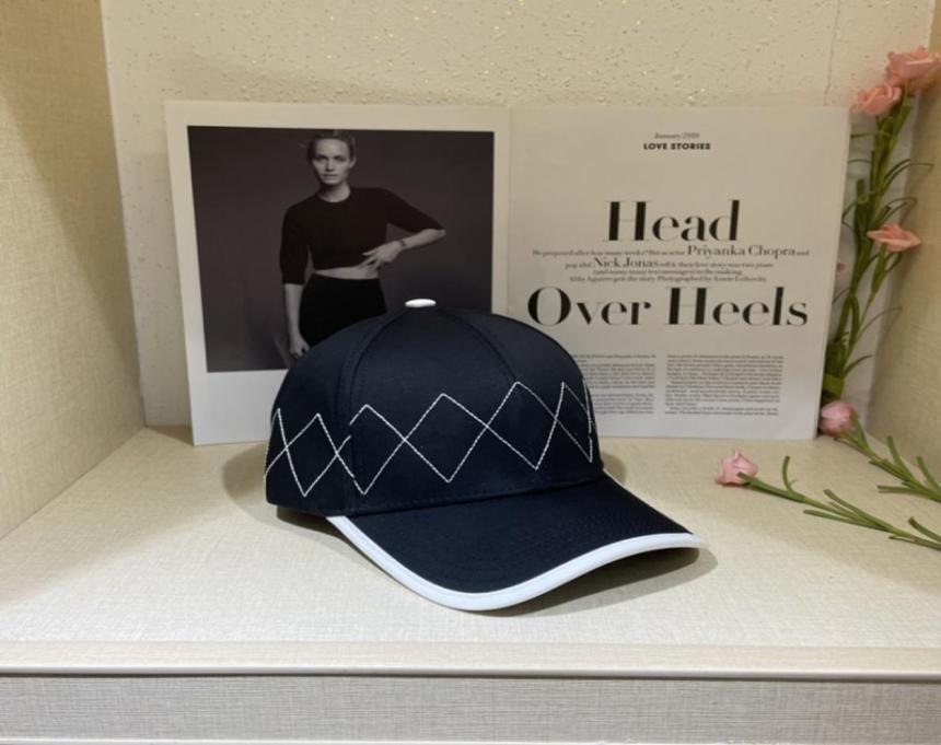 22 Classic top quality hat with box dust bag black brown blue pink white letter canvas featuring men baseball cap fashion women su9832565, Beige
22 Classic top quality hat with box dust bag black brown blue pink white letter canvas featuring men baseball cap fashion women su9832565, Beige