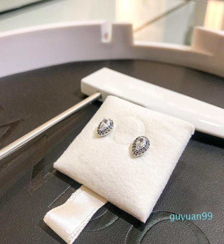 Sparkling Teardrop Halo Stud Earrings Women Party Jewelry for Pandora 925 Sterling Silver Earring4140321
Sparkling Teardrop Halo Stud Earrings Women Party Jewelry for Pandora 925 Sterling Silver Earring4140321