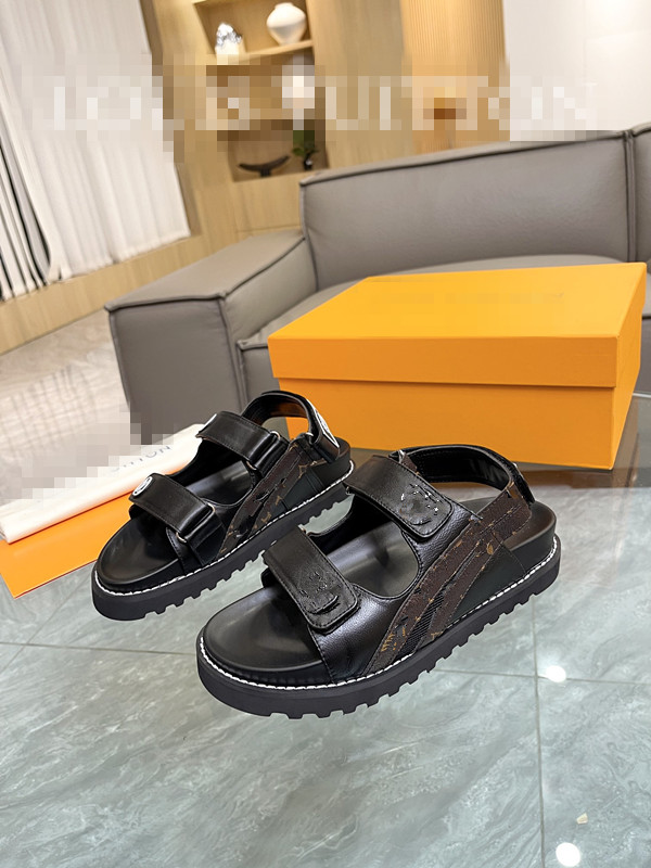 Summer sandals women's thick bottom lace up high heels leather fashion women's shoes metal buckle designer red shoes women's wedding shoes 0522, 02
Summer sandals women's thick bottom lace up high heels leather fashion women's shoes metal buckle designer red shoes women's wedding shoes 0522, 02