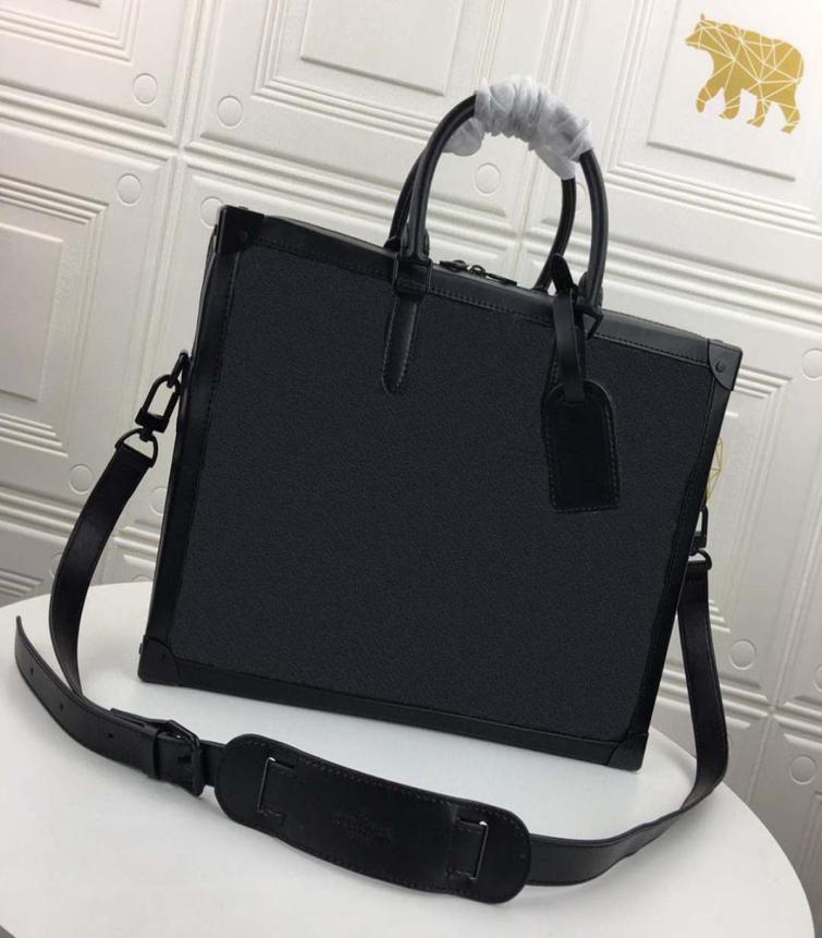 Soft Trunk Men Designer Briefcases Laptop Bag Computer Handbag Mens Handbags Fashion Allmatch Casual Classic Retro Large Capacity6059303, Silver
Soft Trunk Men Designer Briefcases Laptop Bag Computer Handbag Mens Handbags Fashion Allmatch Casual Classic Retro Large Capacity6059303, Silver