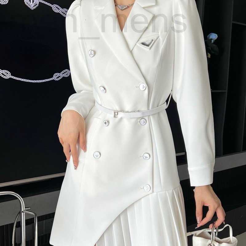 Women' Trench Coats designer Womens windbreaker slim bedress jacket women embroidery long coat NP0W, White
Women' Trench Coats designer Womens windbreaker slim bedress jacket women embroidery long coat NP0W, White