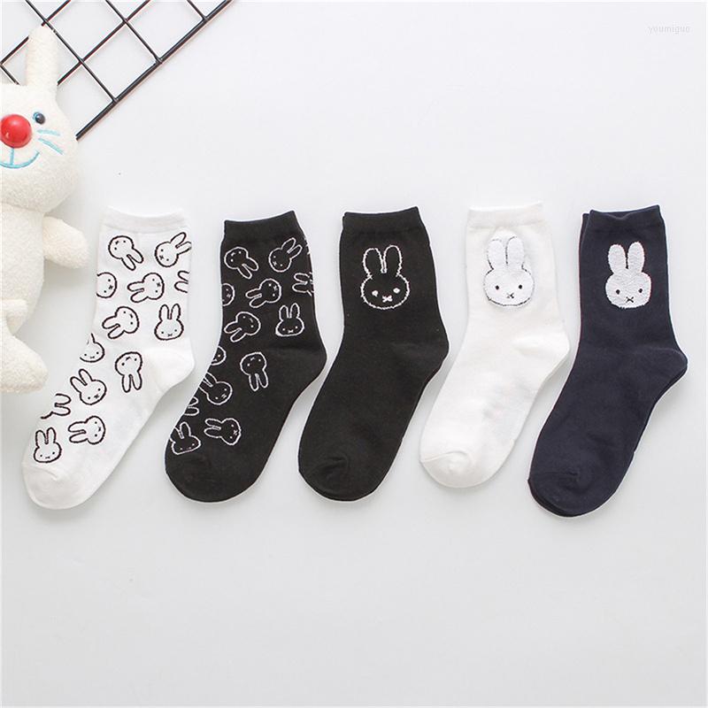 Women Socks Cute Cartoon Pattern Autumn Winter Harajuku Fashion Warm Sock 
Women Socks Cute Cartoon Pattern Autumn Winter Harajuku Fashion Warm Sock