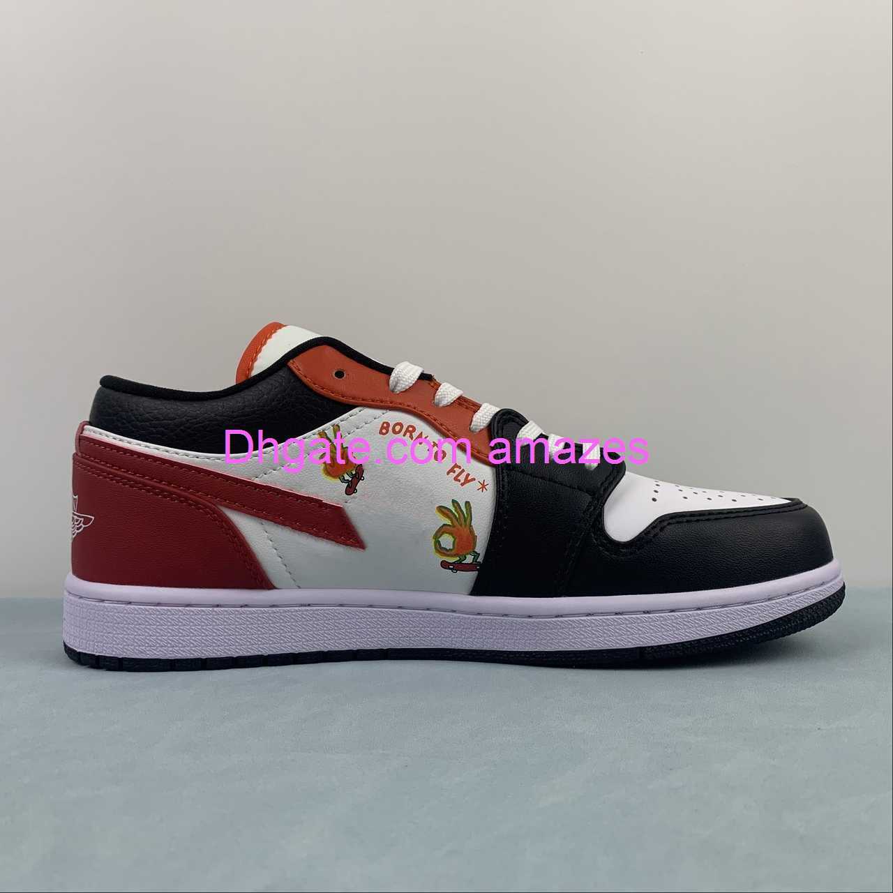 

New J1 Low 2023 SE Just Skate Gym Red GS Men Womens Running Shoes 1s White Black White Gym Red Team Sports Sneakers FJ7222-101 size US 4-12 EUR 36-46, Fn3722-801