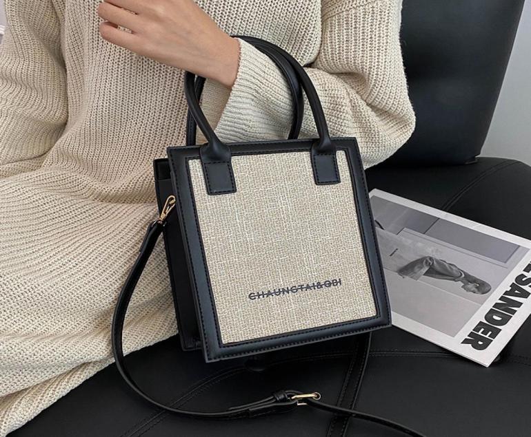 Brand Luxury Totes 2022 Trend Simple Elegant Shoulder Bags for Women PU Leather Crossbody Bag Female Designer Handbag High Quality9777804, Sky blue
Brand Luxury Totes 2022 Trend Simple Elegant Shoulder Bags for Women PU Leather Crossbody Bag Female Designer Handbag High Quality9777804, Sky blue