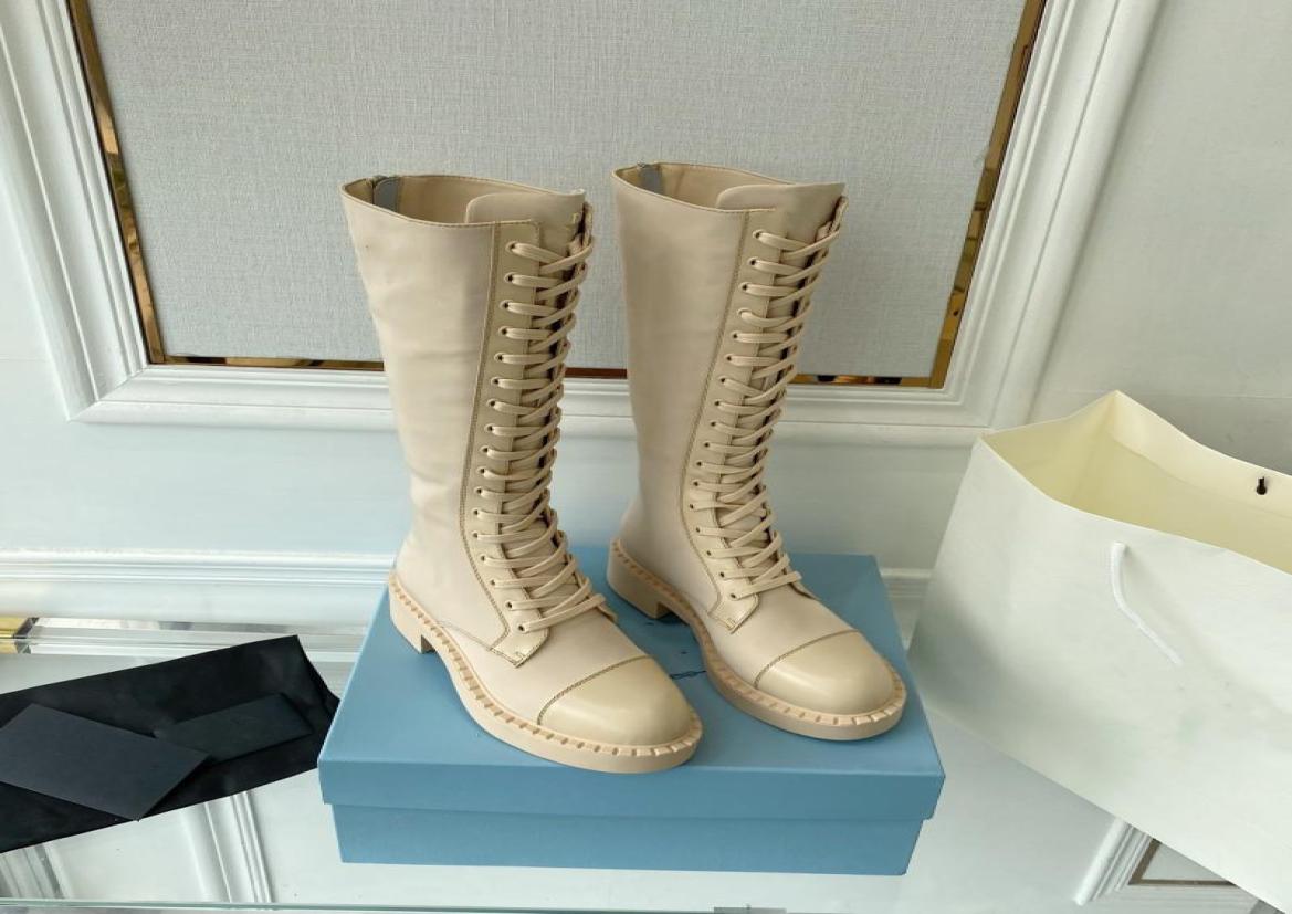 Interlocking Black chunky platform flats combat Boots low heel laceup booties leather chains logo buckle women luxury designers s5824625, Grey
Interlocking Black chunky platform flats combat Boots low heel laceup booties leather chains logo buckle women luxury designers s5824625, Grey
