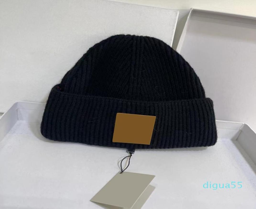 Designer Hat men039s and women039s fashion beanies winter hats knitted wool cap thickened Plush style high quality 4 colors 7664536, Red
Designer Hat men039s and women039s fashion beanies winter hats knitted wool cap thickened Plush style high quality 4 colors 7664536, Red