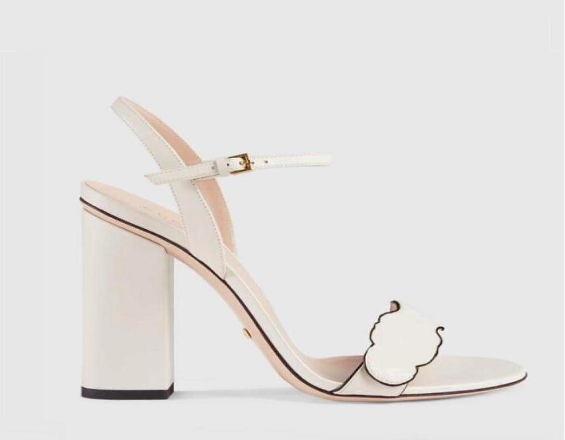Luxury high Heels Leather sandal suede midheel 711cm women designer sandals high heels summer Sexy sandals with box6818967, Black
Luxury high Heels Leather sandal suede midheel 711cm women designer sandals high heels summer Sexy sandals with box6818967, Black