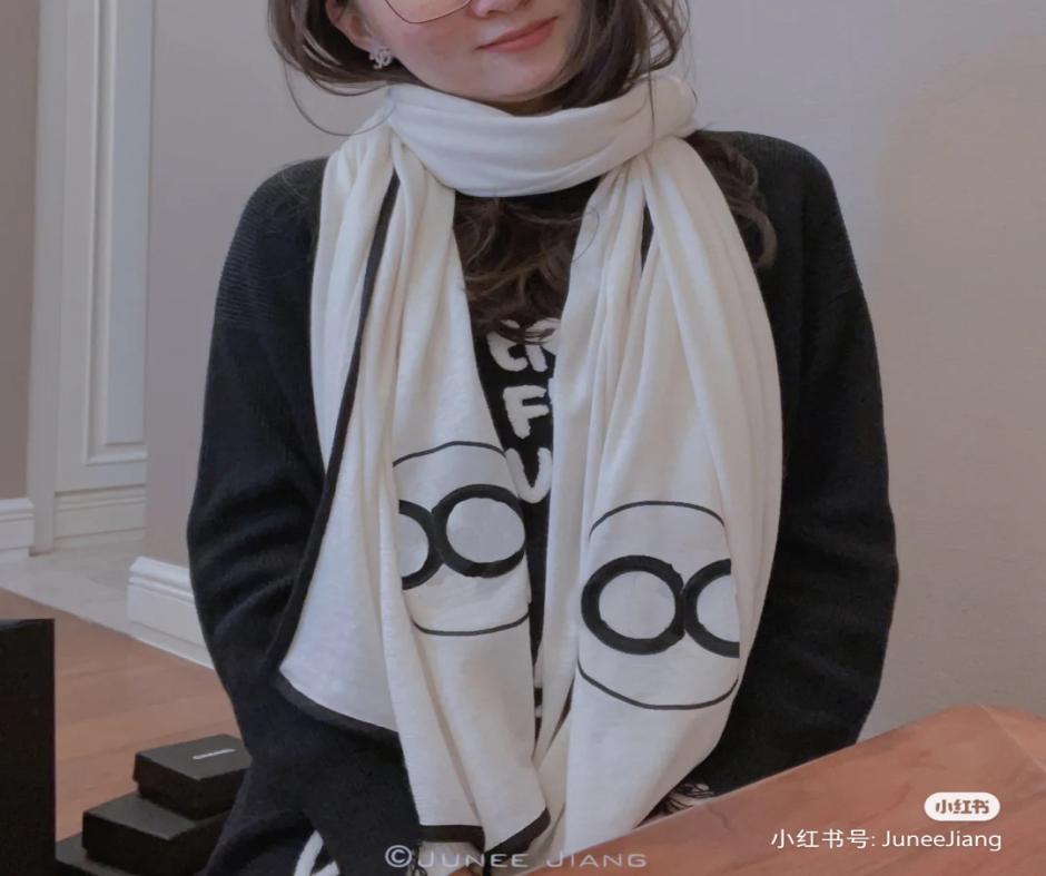 Two Color Embroidered Cashmere Knitted Scarf Simple Black And White Matching Color Fashion Good Designer Style Soft Comfortable Hi1471315
Two Color Embroidered Cashmere Knitted Scarf Simple Black And White Matching Color Fashion Good Designer Style Soft Comfortable Hi1471315