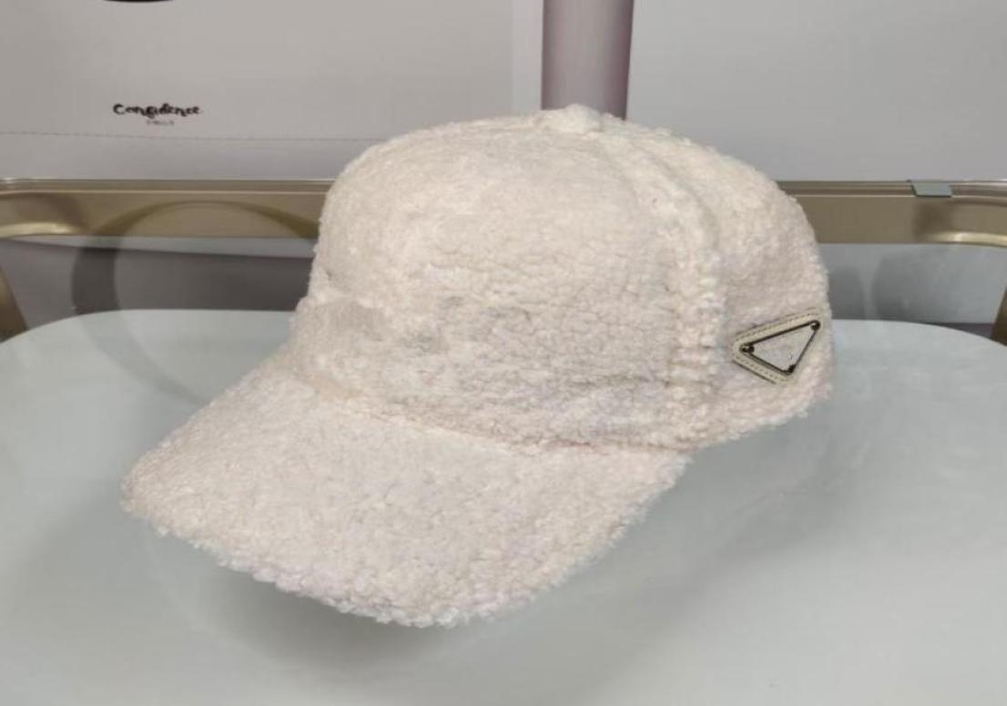 Designer plush cap baseball hats fashion mens womens sports hat Autumn winter embroidery craft man classic style sunshade Beanie7386885, Red
Designer plush cap baseball hats fashion mens womens sports hat Autumn winter embroidery craft man classic style sunshade Beanie7386885, Red