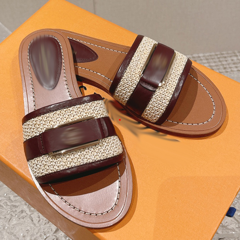 2023 Fashion Designer Comfort Sandal Slippers Women Leather Shoes Womens Luxury Metal Decoration slipper Summer Casual Shoe Beach Flip Flops Size 35-40 -232, Picture color
2023 Fashion Designer Comfort Sandal Slippers Women Leather Shoes Womens Luxury Metal Decoration slipper Summer Casual Shoe Beach Flip Flops Size 35-40 -232, Picture color