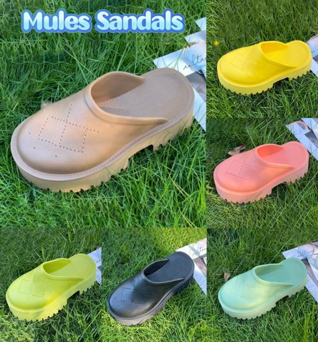 Sandal Perforated Logo Slipon Platform Rubber Mules Sandals men women designer slippers Flip flops beige jade ivory pink beach sl8933244, Black
Sandal Perforated Logo Slipon Platform Rubber Mules Sandals men women designer slippers Flip flops beige jade ivory pink beach sl8933244, Black