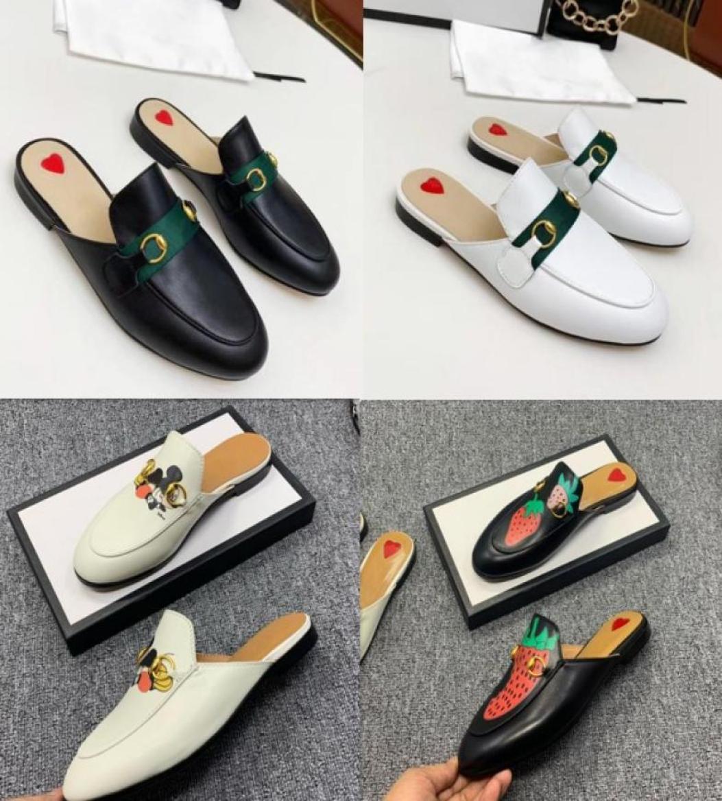 2022 Luxury Mules Designer Slides Women Men Slippers Genuine Leather Loafers Sandals Princetown Metal Chain Shoe Metal Button Flat1059712, Khaki
2022 Luxury Mules Designer Slides Women Men Slippers Genuine Leather Loafers Sandals Princetown Metal Chain Shoe Metal Button Flat1059712, Khaki
