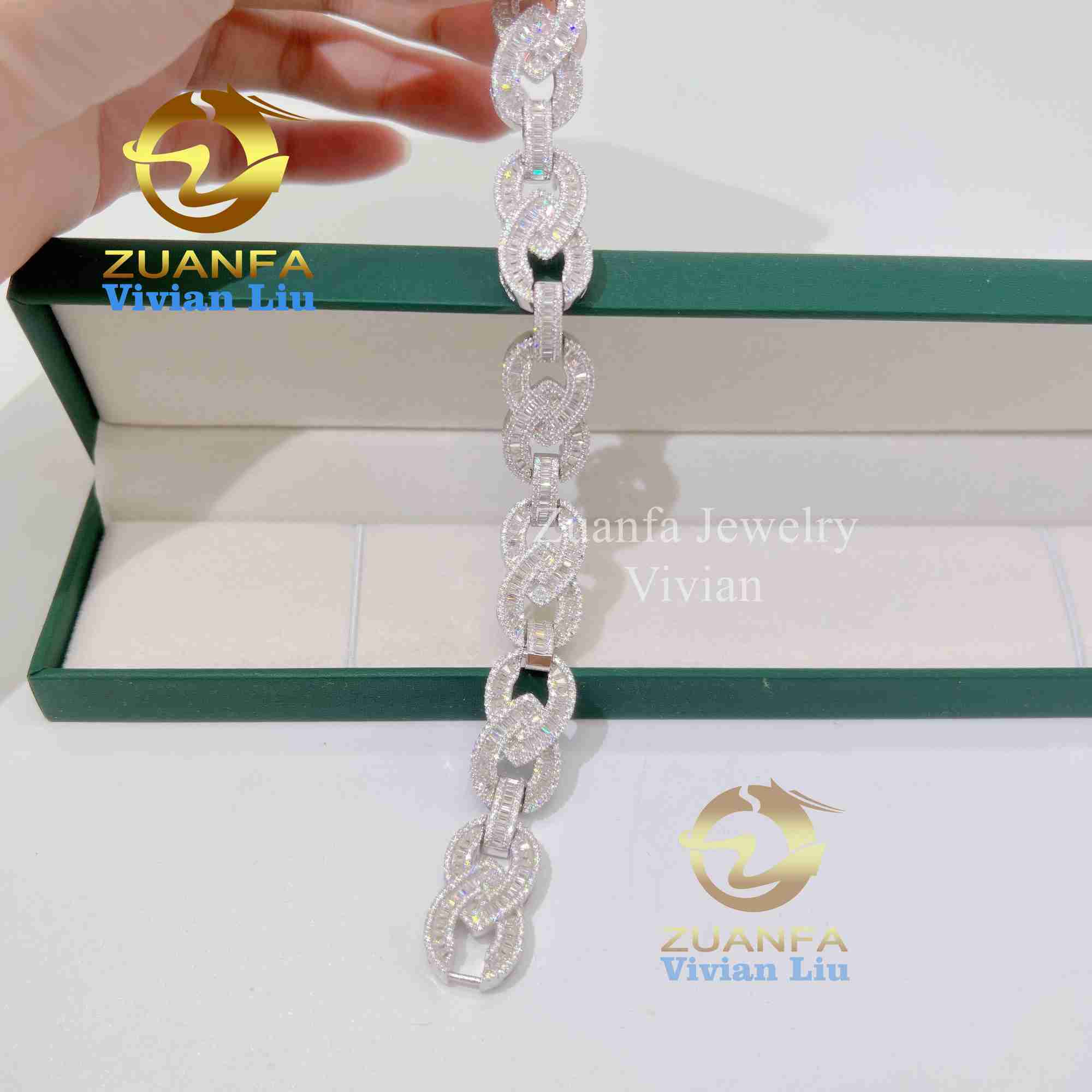 Fashion Jewelry Vvs Moissanite Necklace 925 Sterling Silver Hip Hop Iced Out Diamond Miami Cuban Link Chain
Fashion Jewelry Vvs Moissanite Necklace 925 Sterling Silver Hip Hop Iced Out Diamond Miami Cuban Link Chain